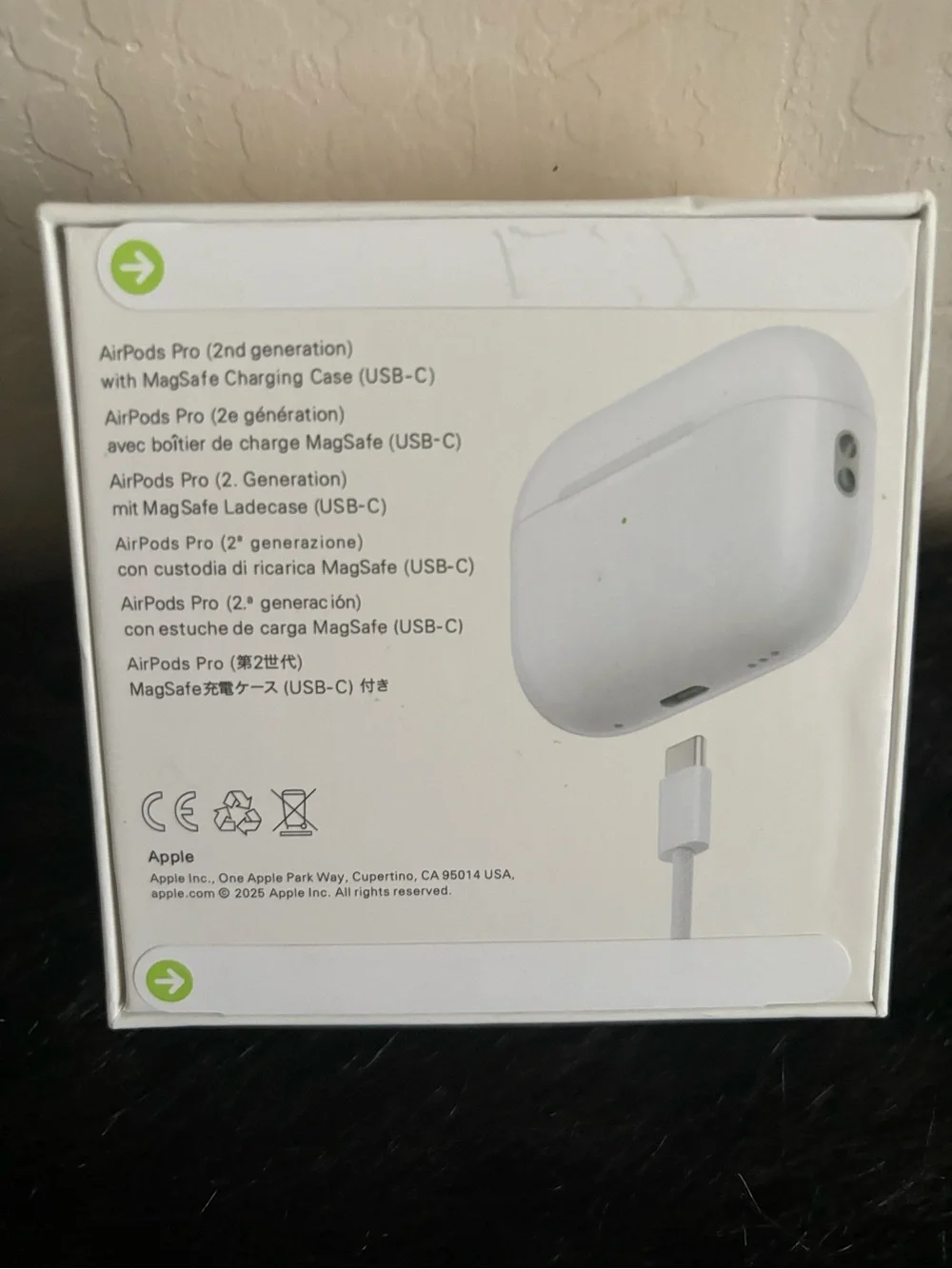 NIB Apple AirPods Pro 2nd generation (White) - Wireless Noise Cancelling Earbuds
